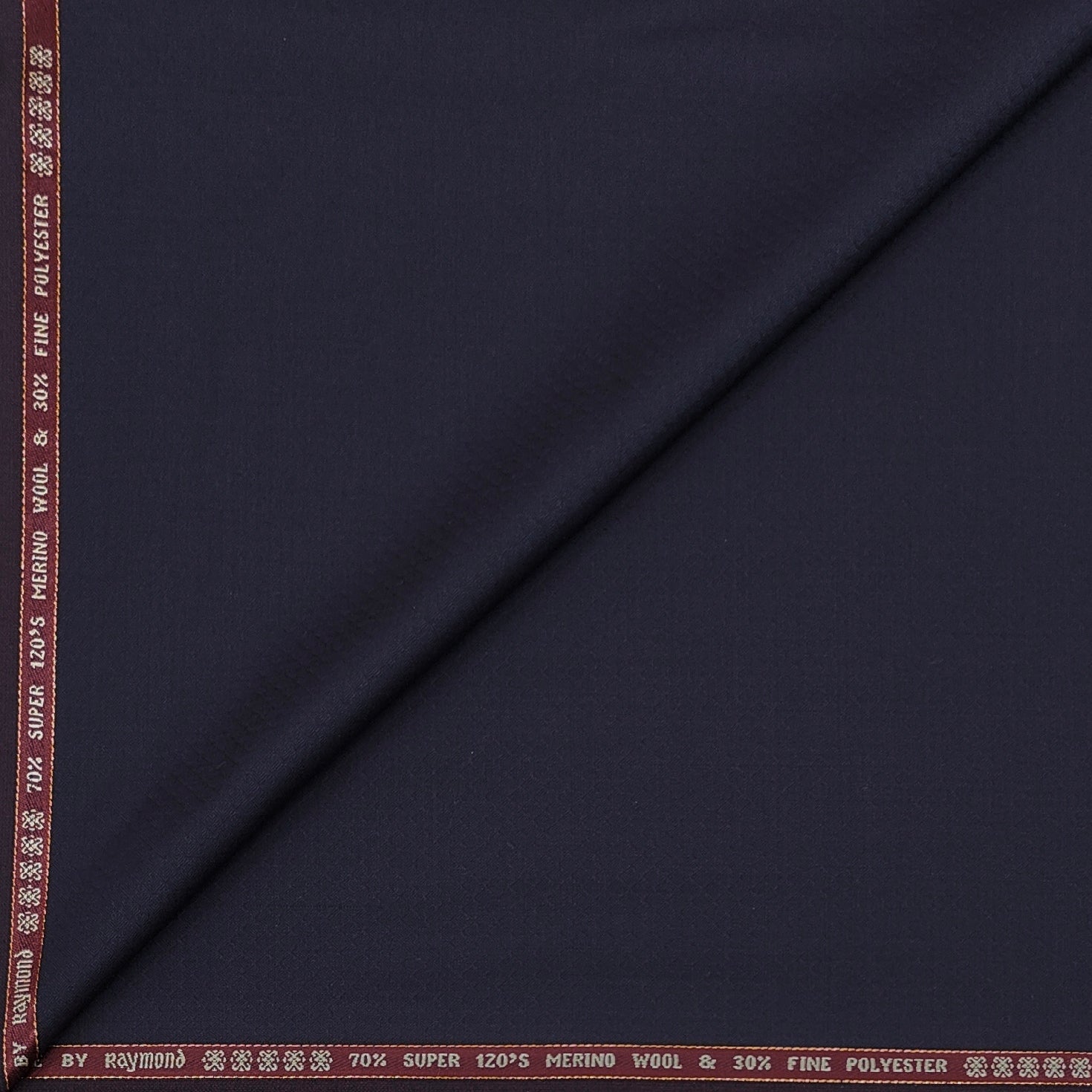 Suit Fabric Raymond Exotic Super 120s Count Luxurious 70% Rich Wool Dobby Color Dark Blue N Plum Wine