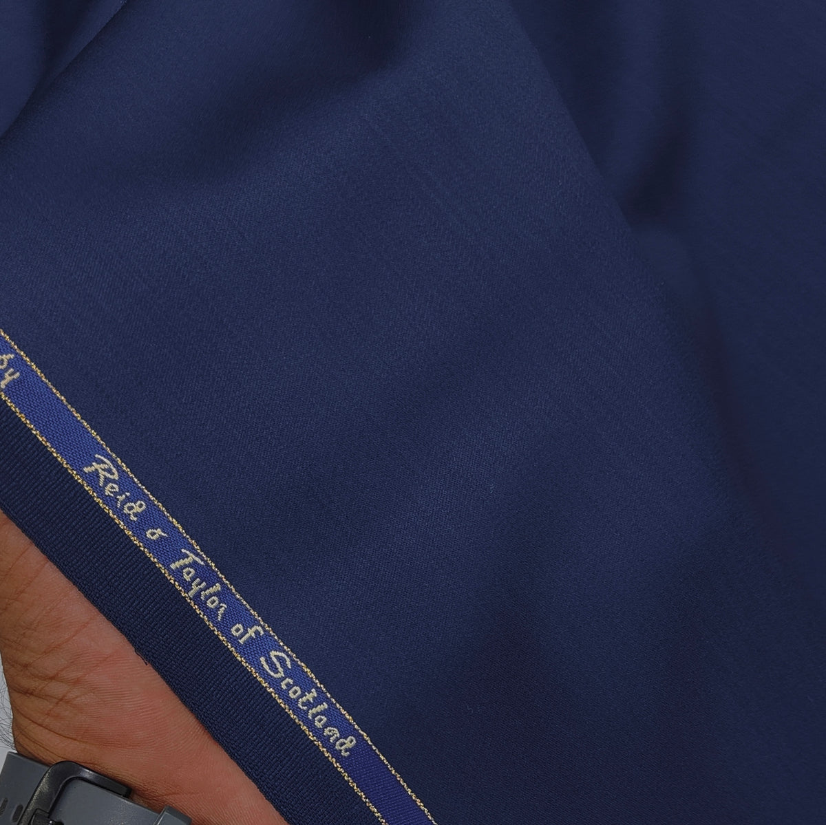 Trouser Fabric Reid & Taylor Super 130s Count 70%Wool Plain Color Berry Blue