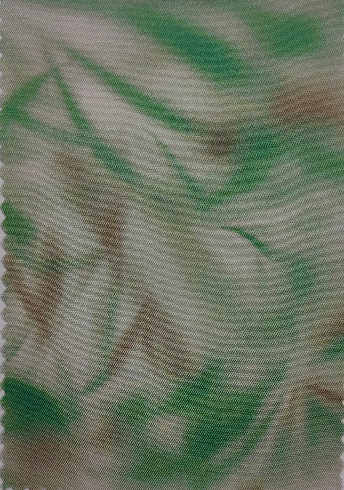 Shirt Fabric Raymond Regio Italia 100% Silk Digital Blur Camouflage Print Colour Grass Green N Off White