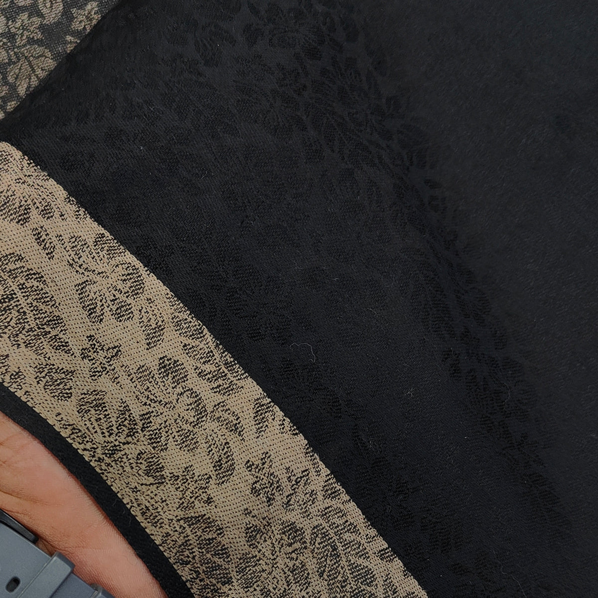 Raymond Paras Warm Shawl Lohi Kashmiri Jacquard Color Black