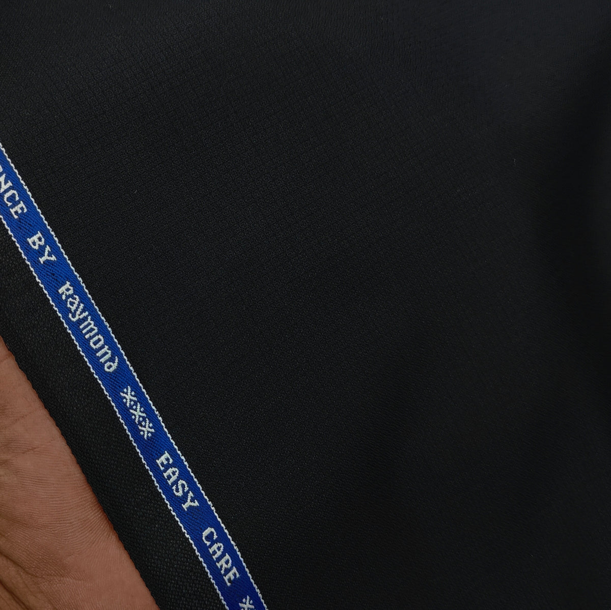 Suit Fabric Raymond Super Luxurious 40% Rich Wool Pin Check Color Pitch Black