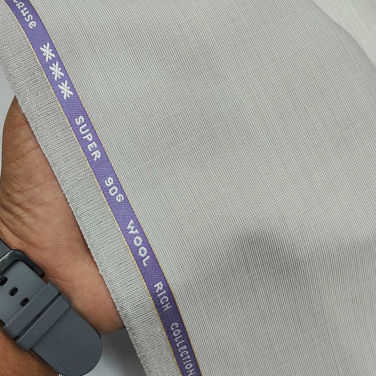 Suit Fabric Raymond Exotic Super 90s Count Luxurious 45% Rich Wool Self Textured Color Ash Cream