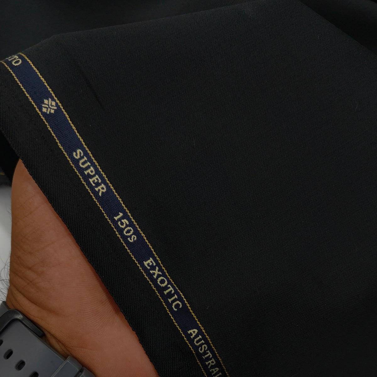 Trouser Fabric OCM Exotic Premium Super 150s Count 40% Merino Wool Plain Color Black
