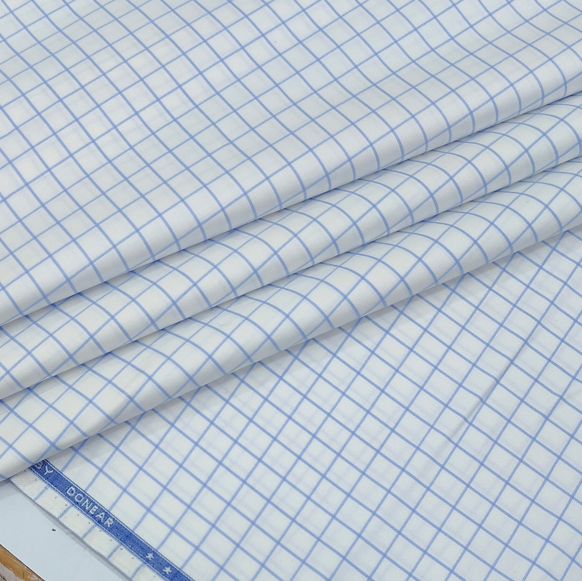 Shirt Fabric Donear LA Finish Premium Giza Cotton Windowpane Check Colour Blue N White